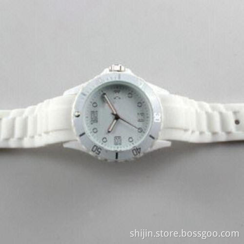 White Quartz Silicone Sports Watch with Japan Movement, Customized Colors are Welcome